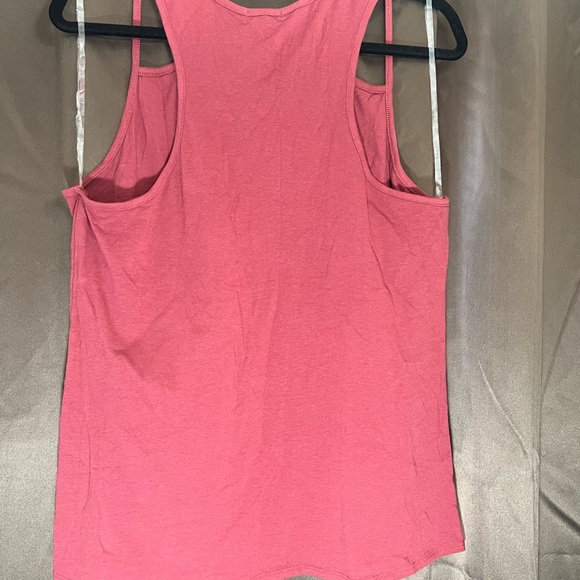 Tank top - Picture 2 of 3
